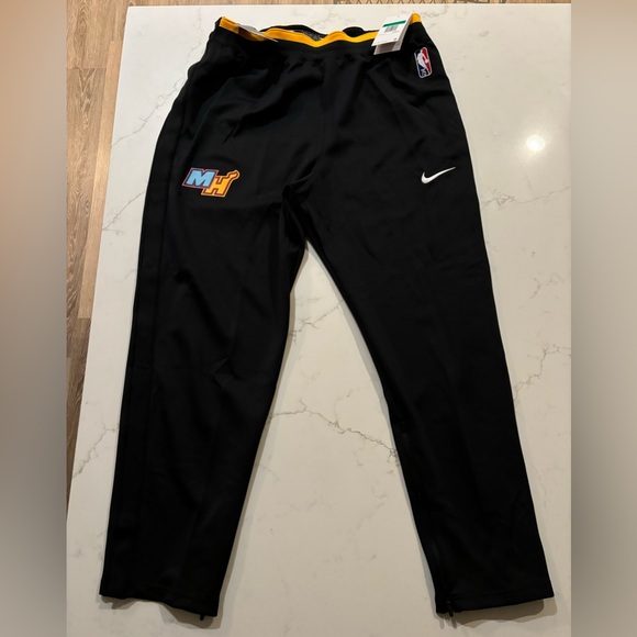 Nike Miami Heat City Edition Showtime Pants Men’s Size XL - Picture 1 of 7